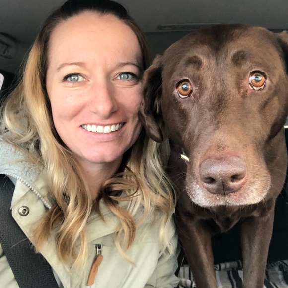 Meet your Posher, Dana - Picture 2 of 3